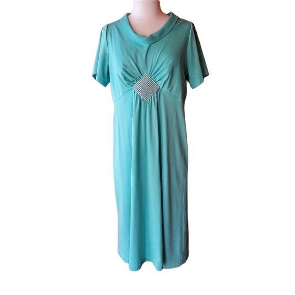 1970s Unlabeled Green & Diamond‎ Design Polyester Dress - Picture 1 of 4